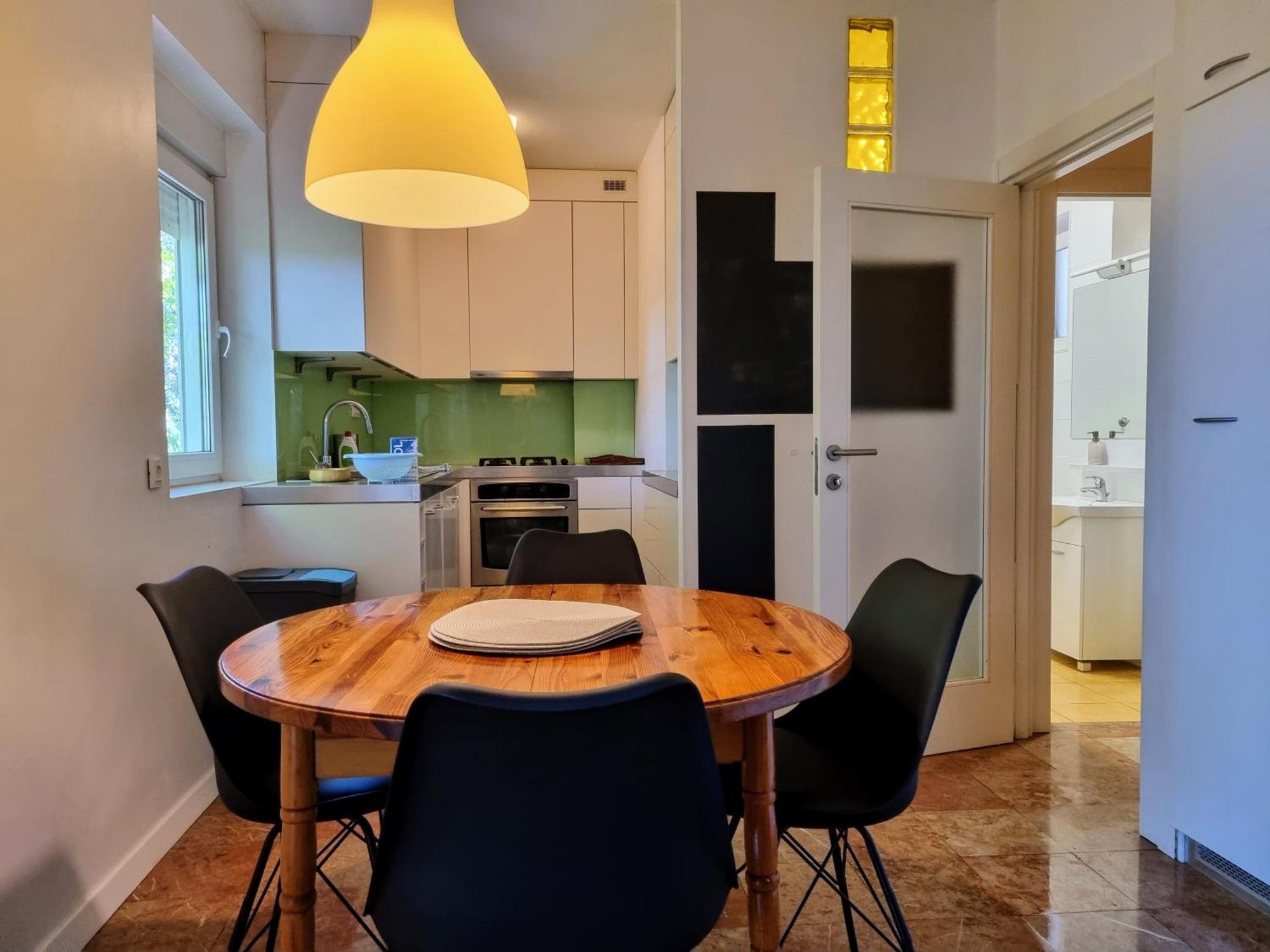 F13 Apartment พูลา ภายนอก รูปภาพ